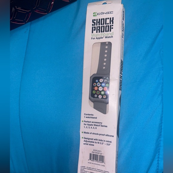 NIB Aconic ShockProof Kids Apple Watch Band For Serious 1/2/3/4/5/6 Fits 38/40MM - Picture 2 of 2